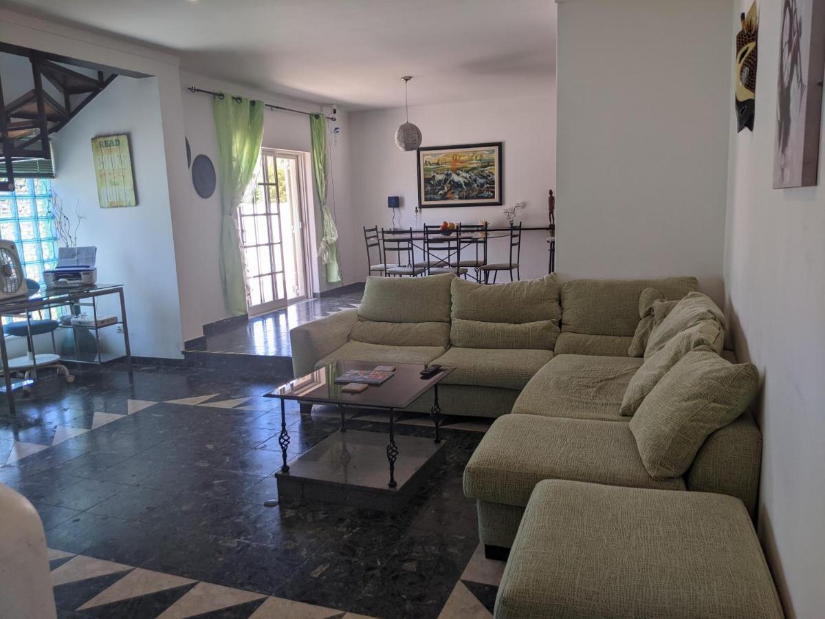 Dolphin House Hostel Faro Luaran gambar